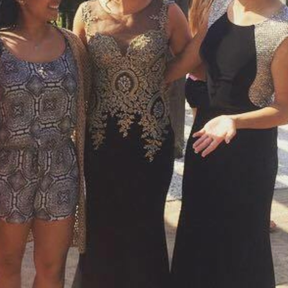 Prom Dress - Picture 3 of 4
